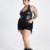 Short gamuza flecos