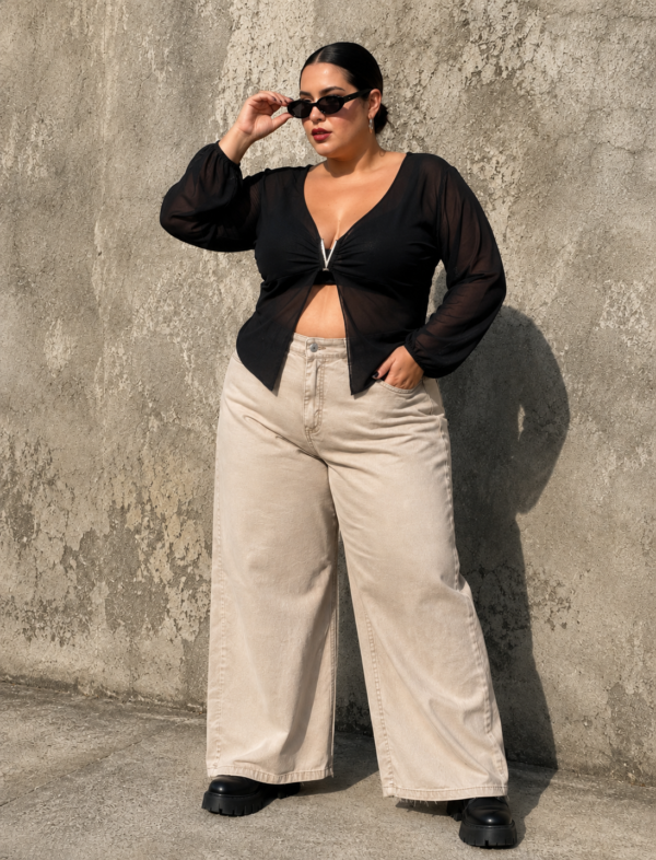 Blusa tul con hebilla V