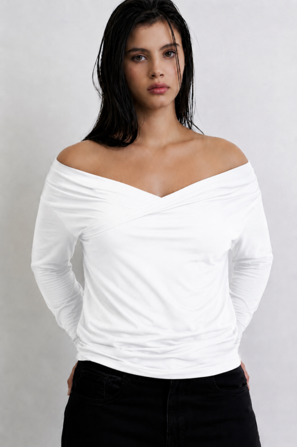 Blusa camiseta v cruzada