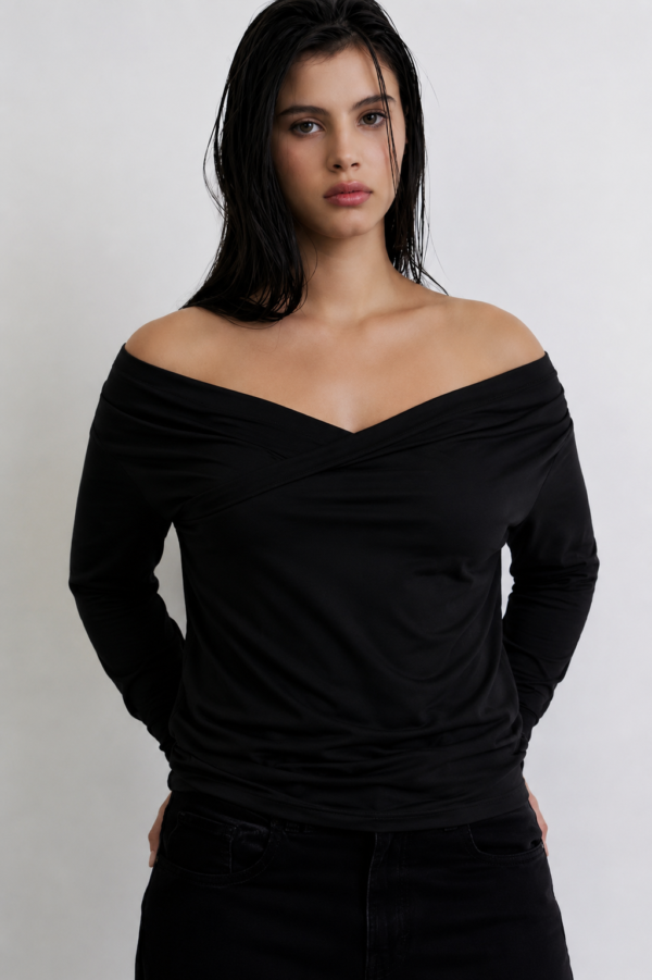 Blusa camiseta v cruzada