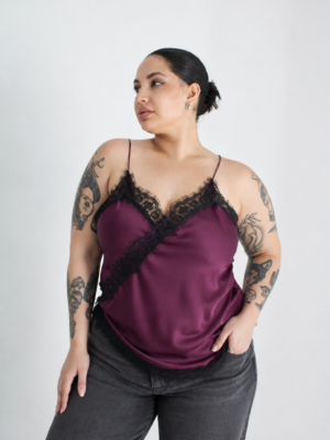 Blusa saten puntilla