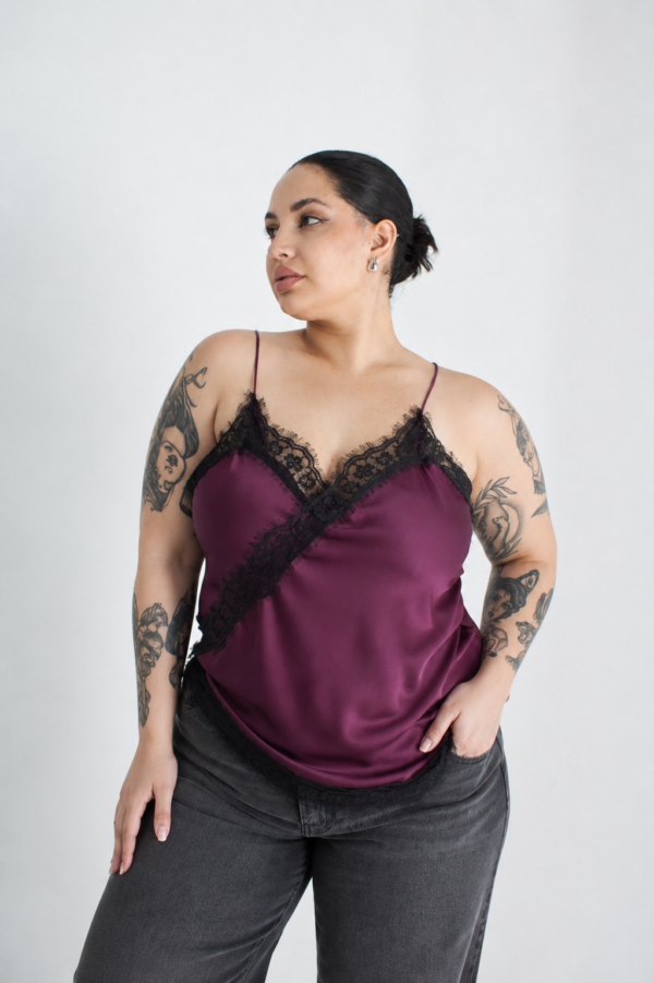file_00000000ac7c720ebb74cb038ef231ab Blusa saten puntilla