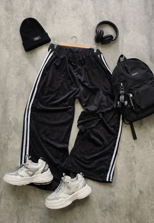 file_00000000c358720e99e80bab3ba2484e Joggins plush franjas